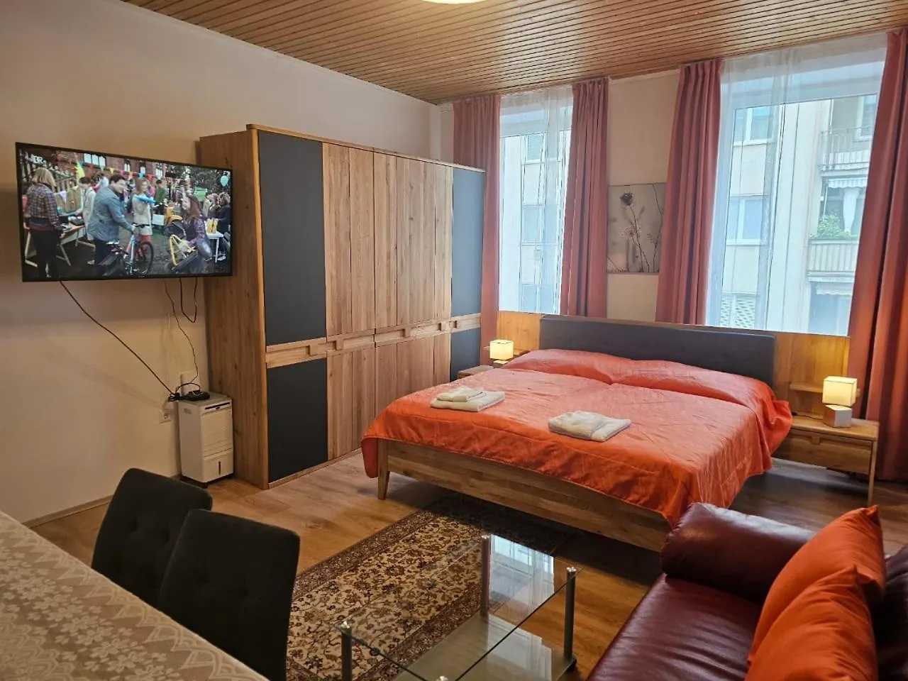 Classic Apartment I Close To Main Station I 10 Minutes To Belvedere Austria