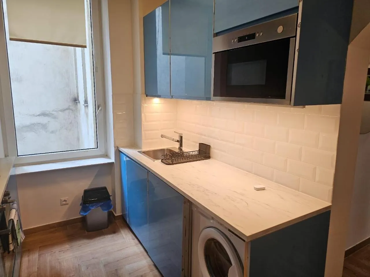 Classic Apartment I Close To Main Station I 10 Minutes To Belvedere  Vienna
