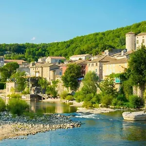 vogue-meuble-2-etoiles-un-ecrin-de-beaute-et-de-nature.hotels-rhonealpes.com/