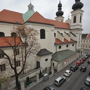 Apartment Schloessel 26/18, Vienna
