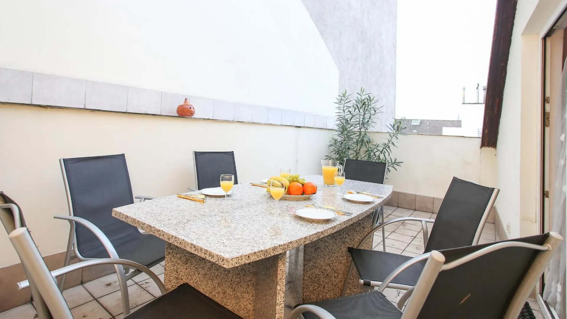 Mozart Apartments Viena 0*,