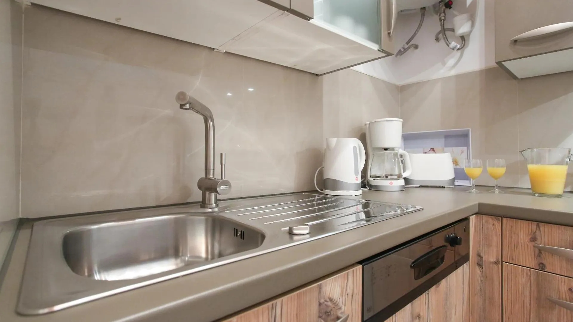 Mozart Apartments Vienna Austria