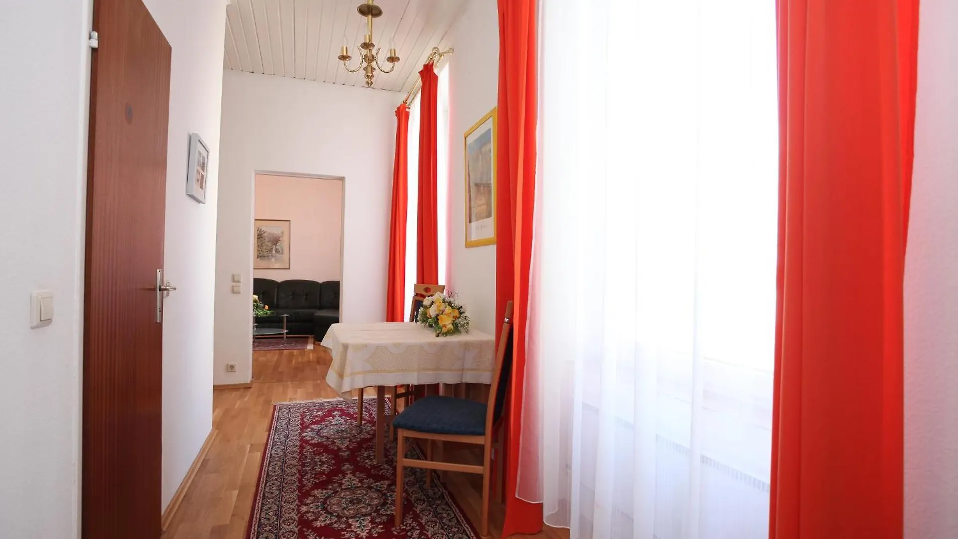 Mozart Apartments Vienna 0*,  Austria