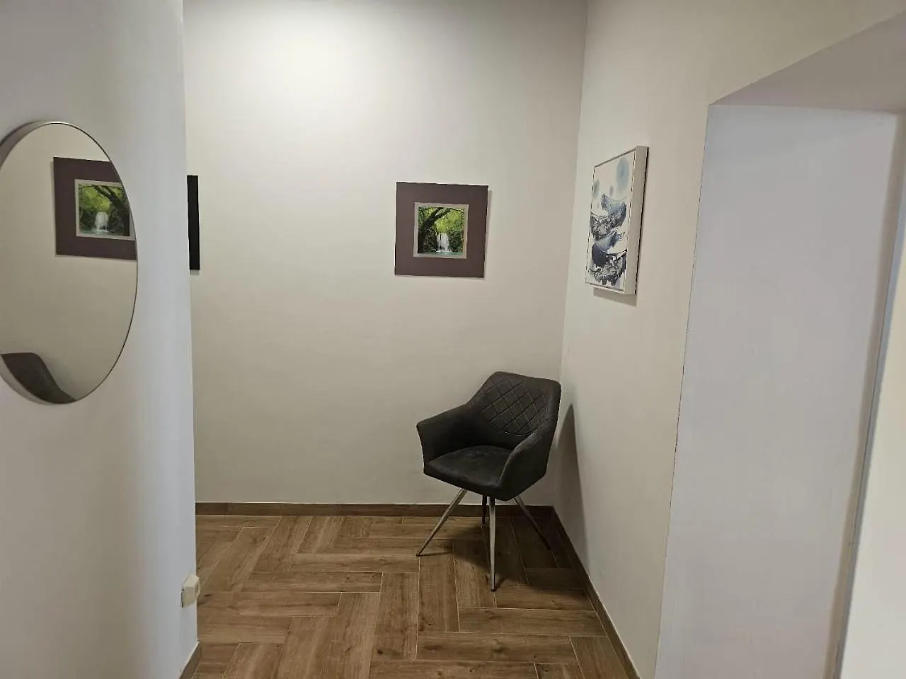 Classic Apartment I Close To Main Station I 10 Minutes To Belvedere Vienne